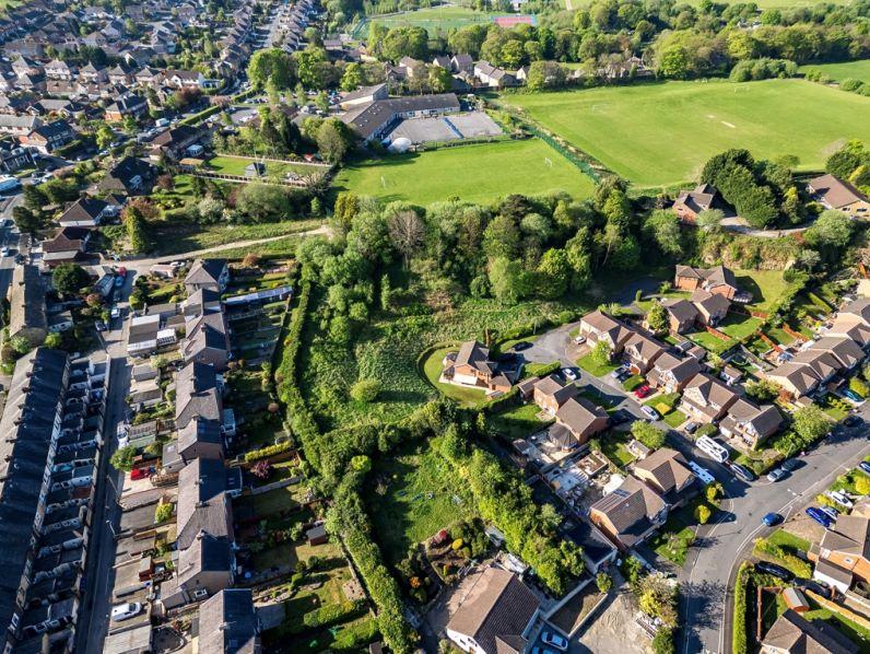 Land Adjacent to 27 Highgate, Nelson, Lancashire, BB9 0DU - View 4