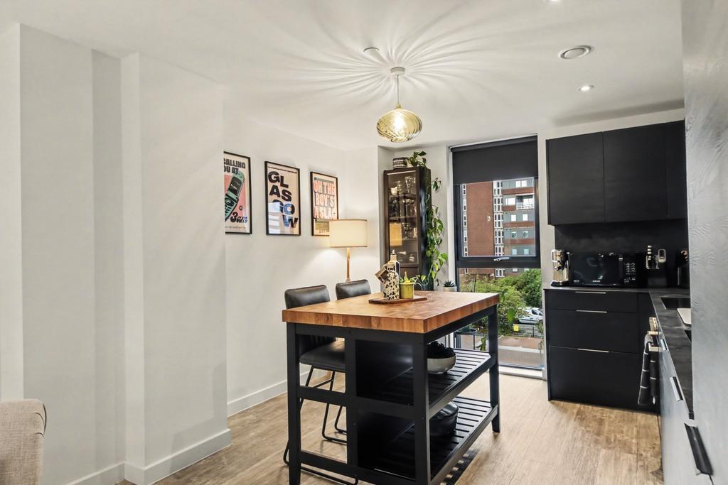 Apartment in Manchester - More