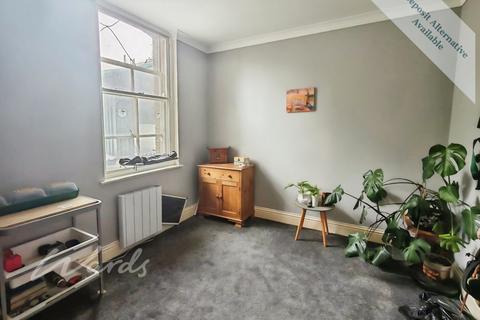 2 bedroom apartment to rent, New Street Dover CT17
