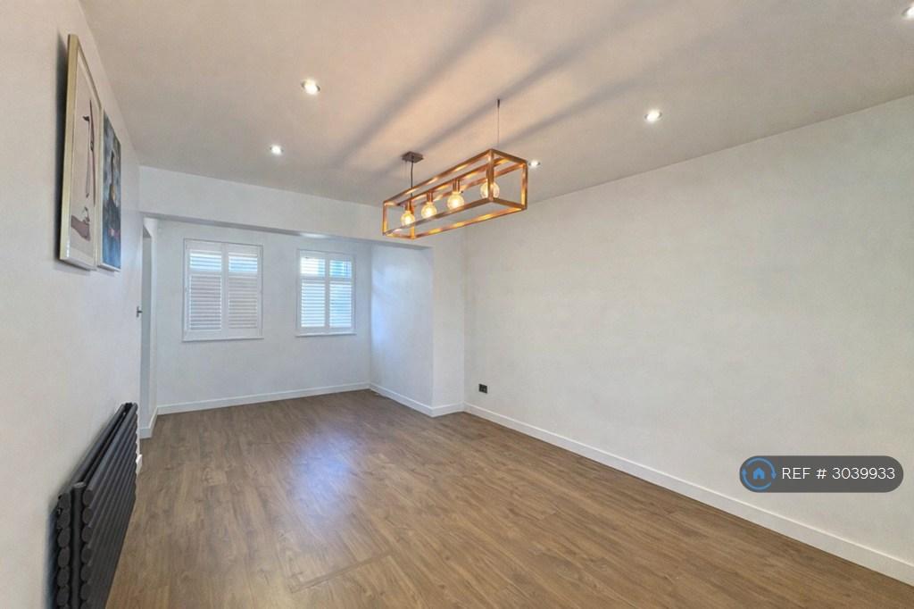 House in Hornchurch - View 5