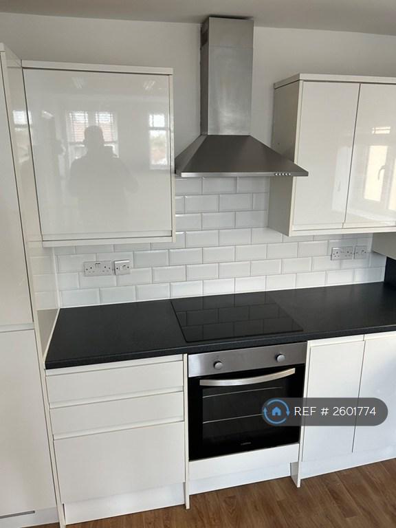 Apartment in London, Chislehurst West, Chislehurst - View 3