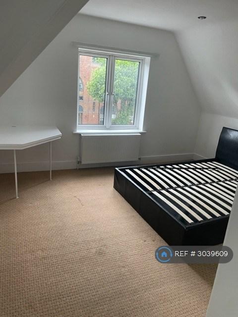 Apartment in London, Mapesbury - View 2
