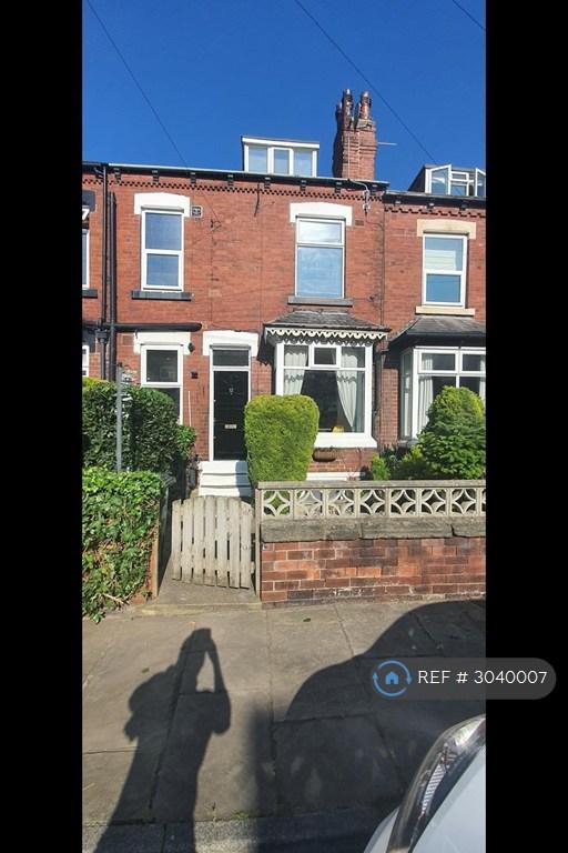 House in Leeds - View 4