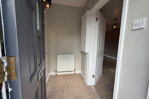 2 bedroom terraced house to rent, Balunie Drive, Dundee DD4