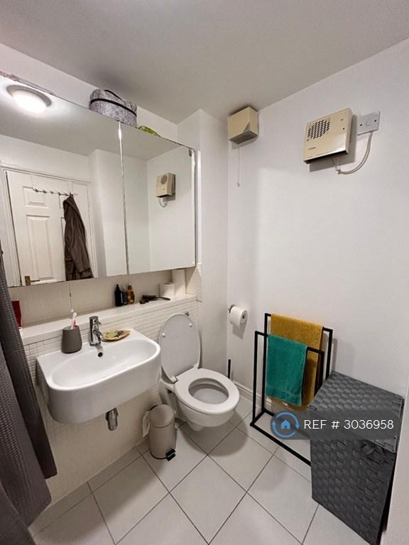 Apartment in London, Millwall, Isle of Dogs - View 5