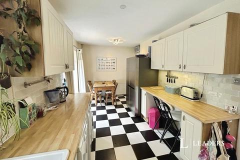 2 bedroom semi-detached house to rent, Peveril Crescent, Long Eaton, Nottingham, NG10