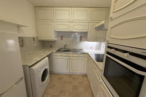 undefined, Furzehill Road, Borehamwood WD6