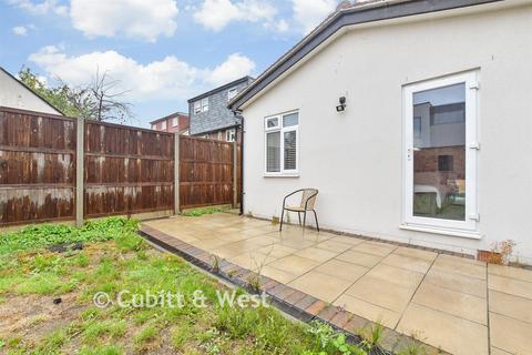 2 bedroom ground floor flat for sale, Ancaster Road, Beckenham, Kent