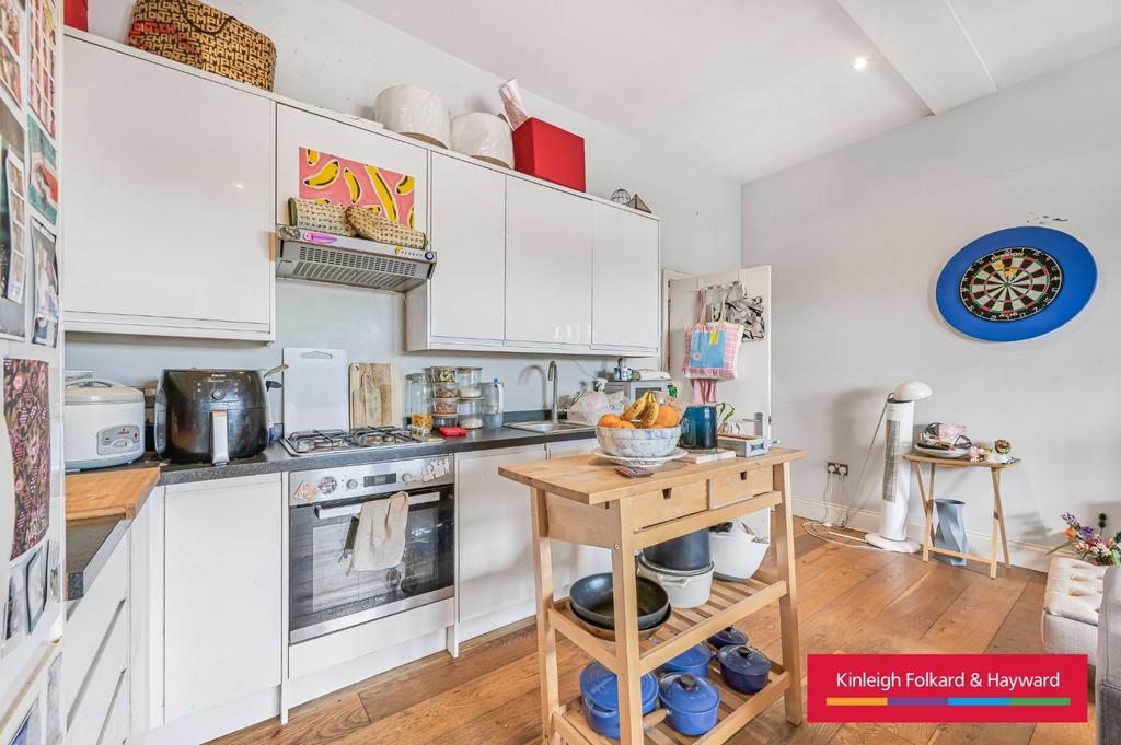 Apartment in London, Stockwell Park, Brixton - View 2