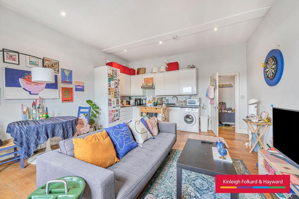 Apartment in London, Stockwell Park, Brixton - View 3