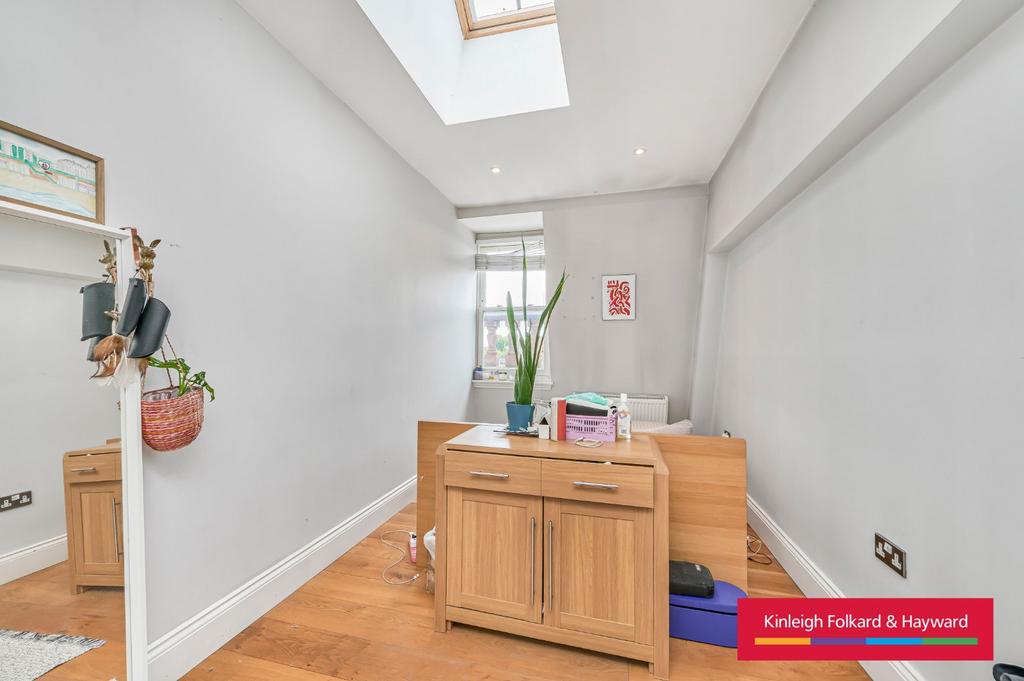Apartment in London, Stockwell Park, Brixton - View 4