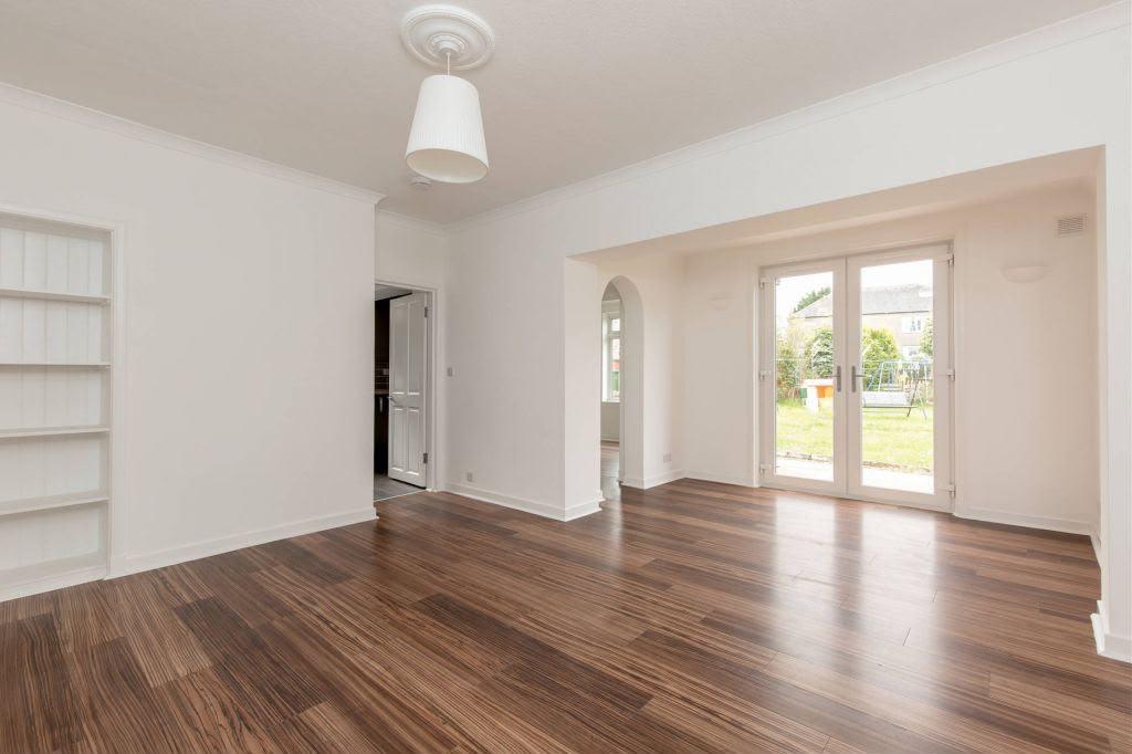 Apartment in Edinburgh, Royston, Granton and District - View 4