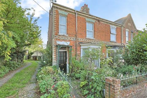 3 bedroom end of terrace house for sale, Watton Road, Swaffham