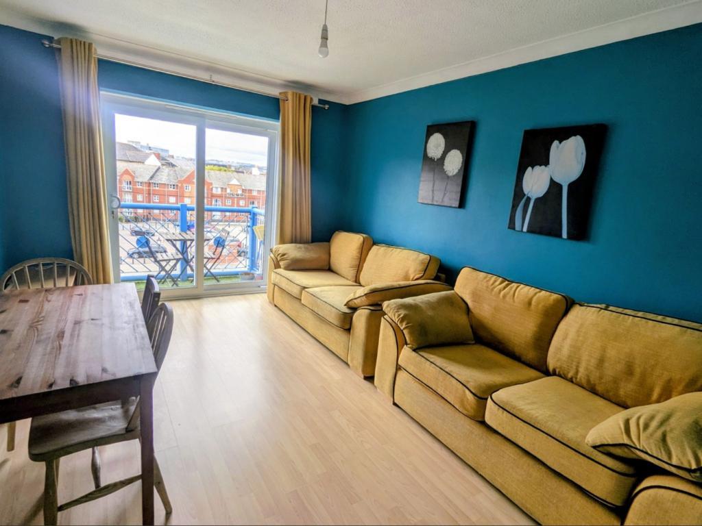 Apartment in Maritime Quarter - View 3