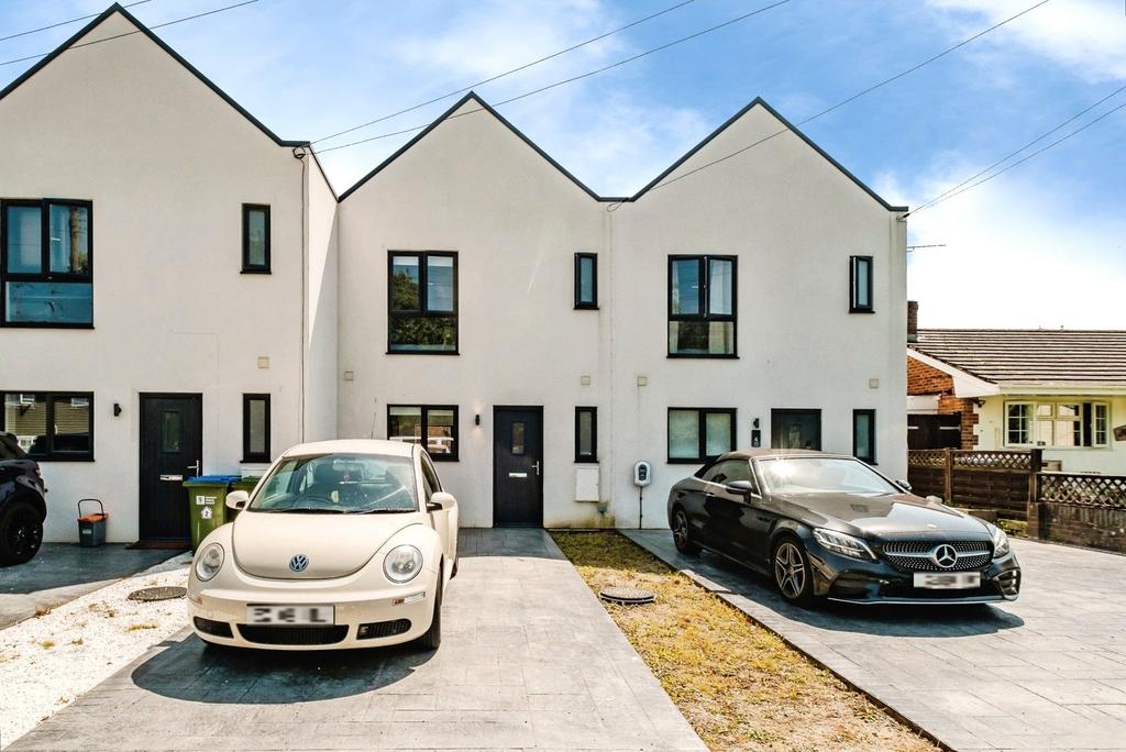House in Horsham, Ashington