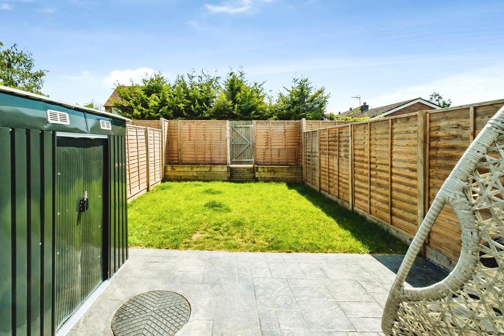 House in Horsham, Ashington - View 4