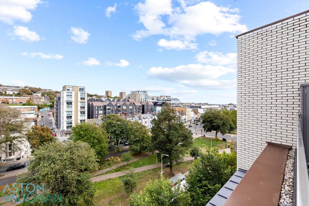Apartment in Brighton, Round Hill - View 5