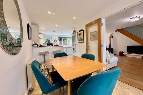 4 bedroom detached house for sale, THE MEWS, NEWBURY RG14