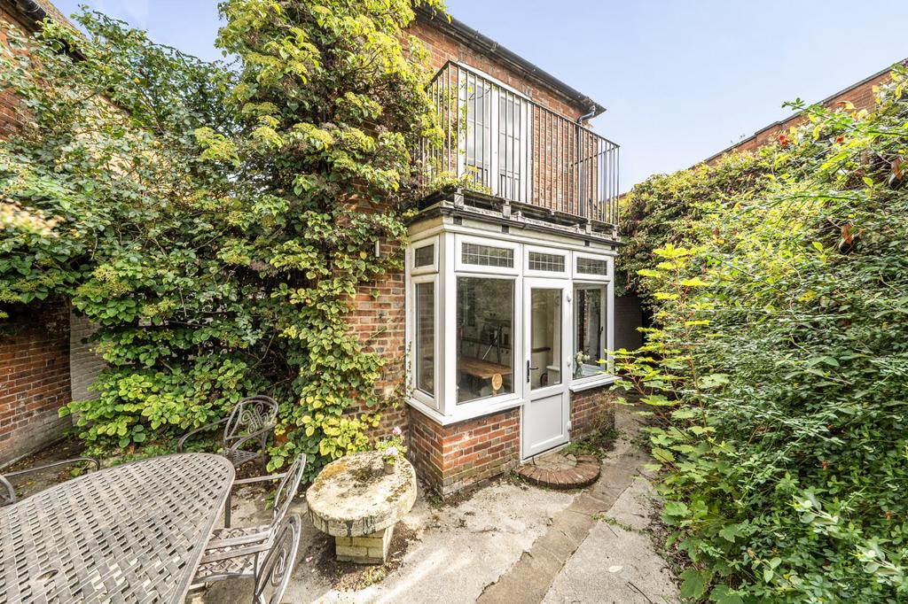 House in Kent - View 4