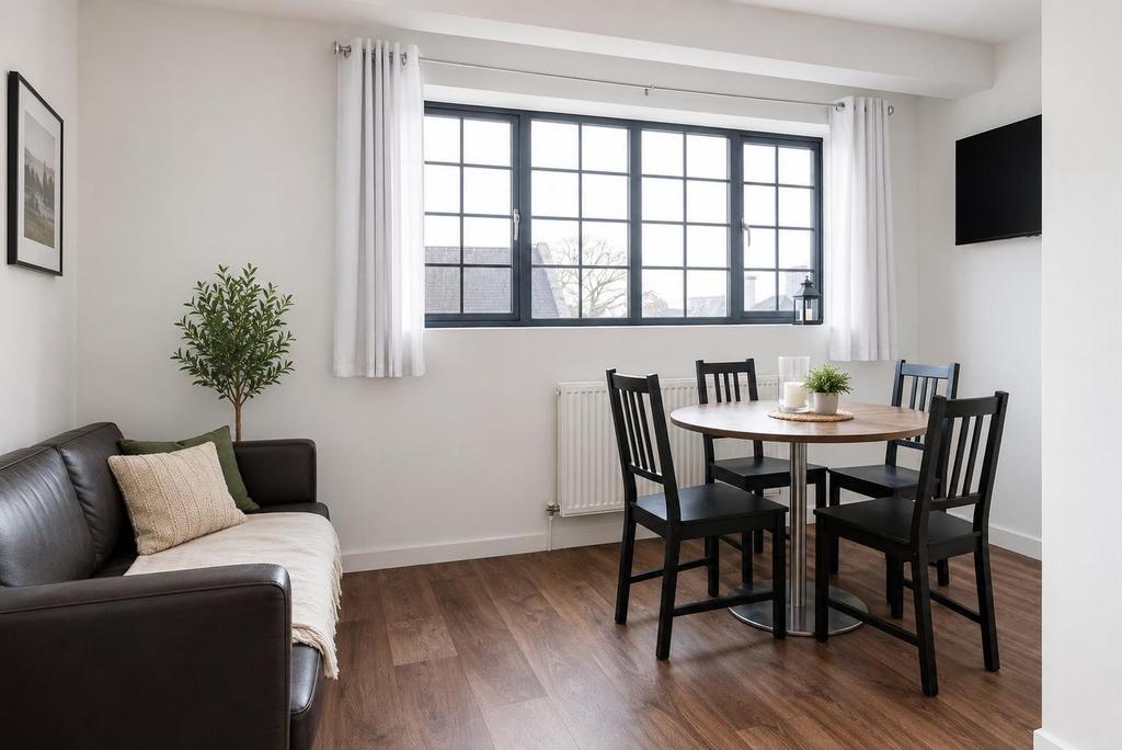 Apartment in Nottingham - View 5