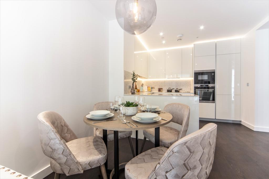 Apartment in London - View 3