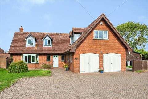 4 bedroom detached house for sale, Louth Road, Wragby, Market Rasen, Lincolnshire, LN8