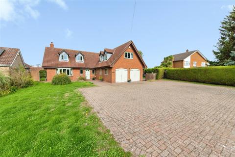 4 bedroom detached house for sale, Louth Road, Wragby, Market Rasen, Lincolnshire, LN8