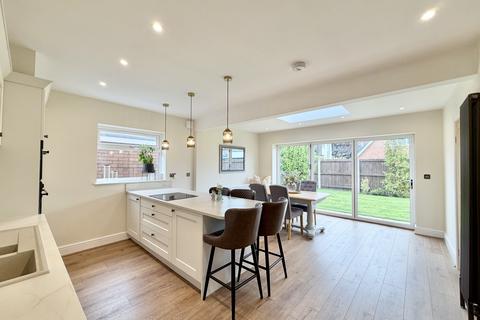 4 bedroom detached house for sale, Lime Grove, Poulton-Le-Fylde FY6
