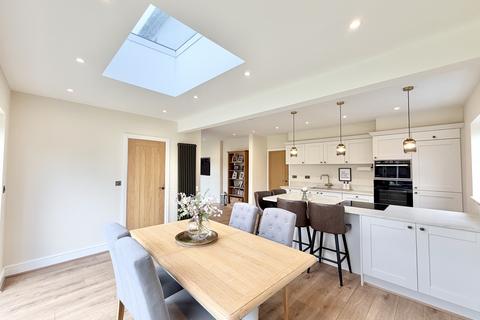 4 bedroom detached house for sale, Lime Grove, Poulton-Le-Fylde FY6