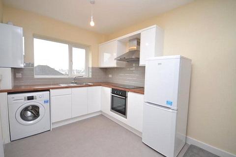 undefined, Chigwell Road, London E18