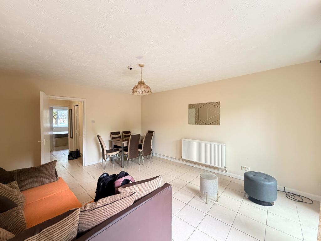 Apartment in London, Bell Green, Perry Vale - View 3