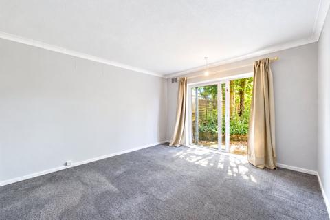 2 bedroom maisonette for sale, Links Way, Beckenham, BR3