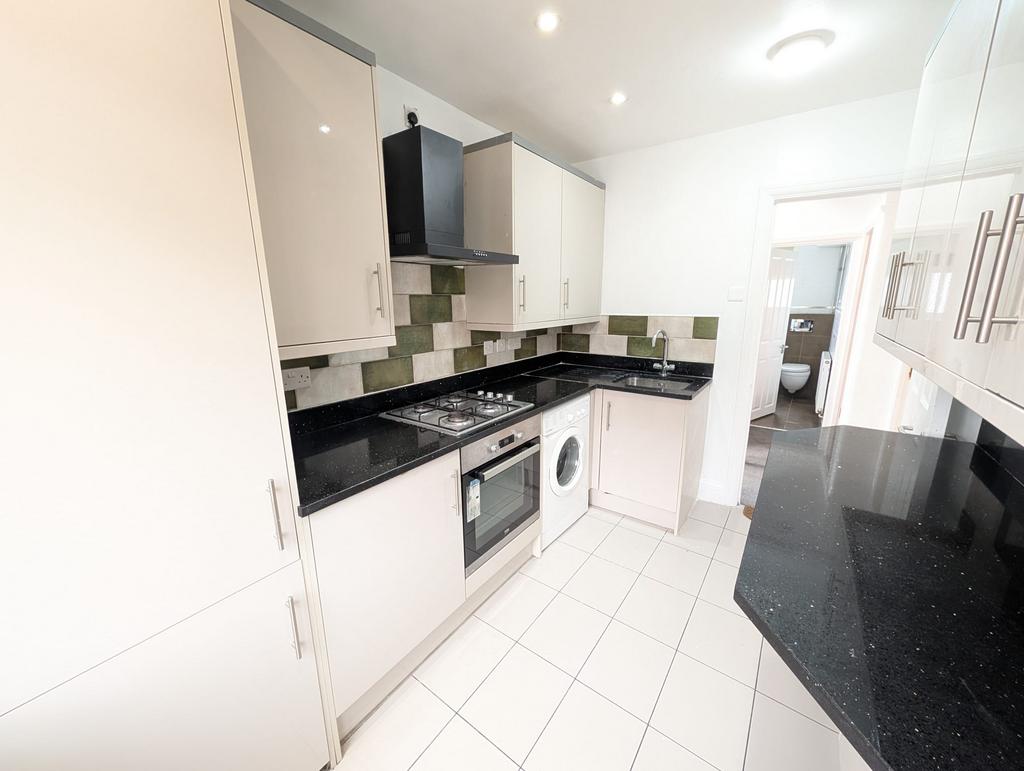 Apartment in London - More