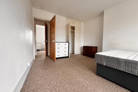 undefined, Fairfield Gardens London N8