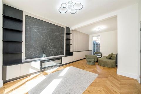 5 bedroom house for sale, Browning Street, London SE17