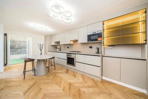 5 bedroom house for sale, Browning Street, London SE17