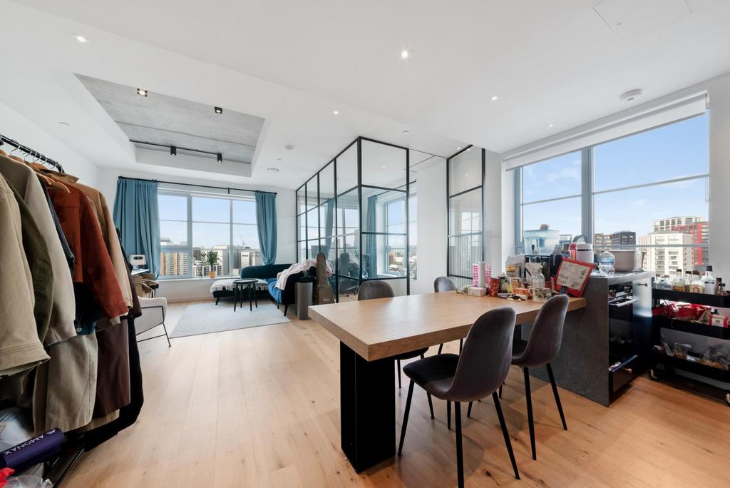 Apartment in London - View 4