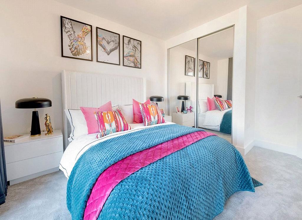 Apartment in Colindale Gardens - View 2