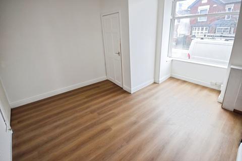 3 bedroom terraced house to rent, Hanley Road, Hanley