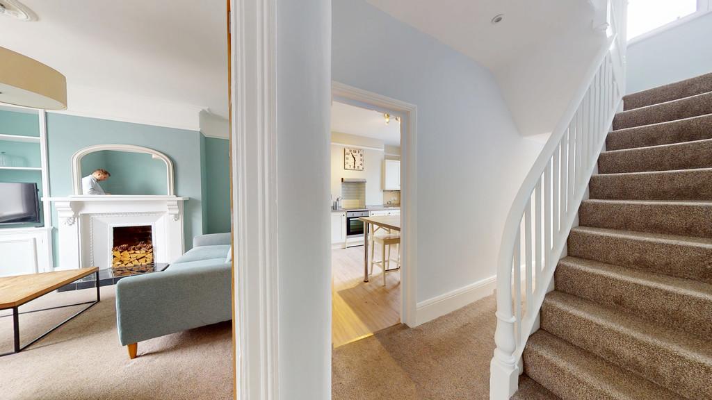 House in Cheltenham, Gloucestershire - View 4