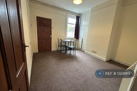 2 bedroom terraced house to rent, Merchant St, Derby, DE22