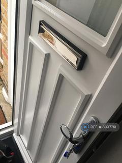 2 bedroom terraced house to rent, Coombe Road, Gravesend, DA12
