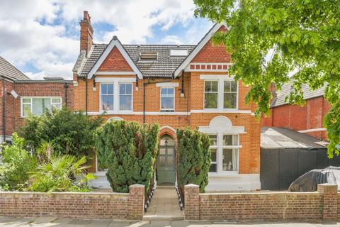 undefined, Mount Park Crescent, Ealing, London, W5