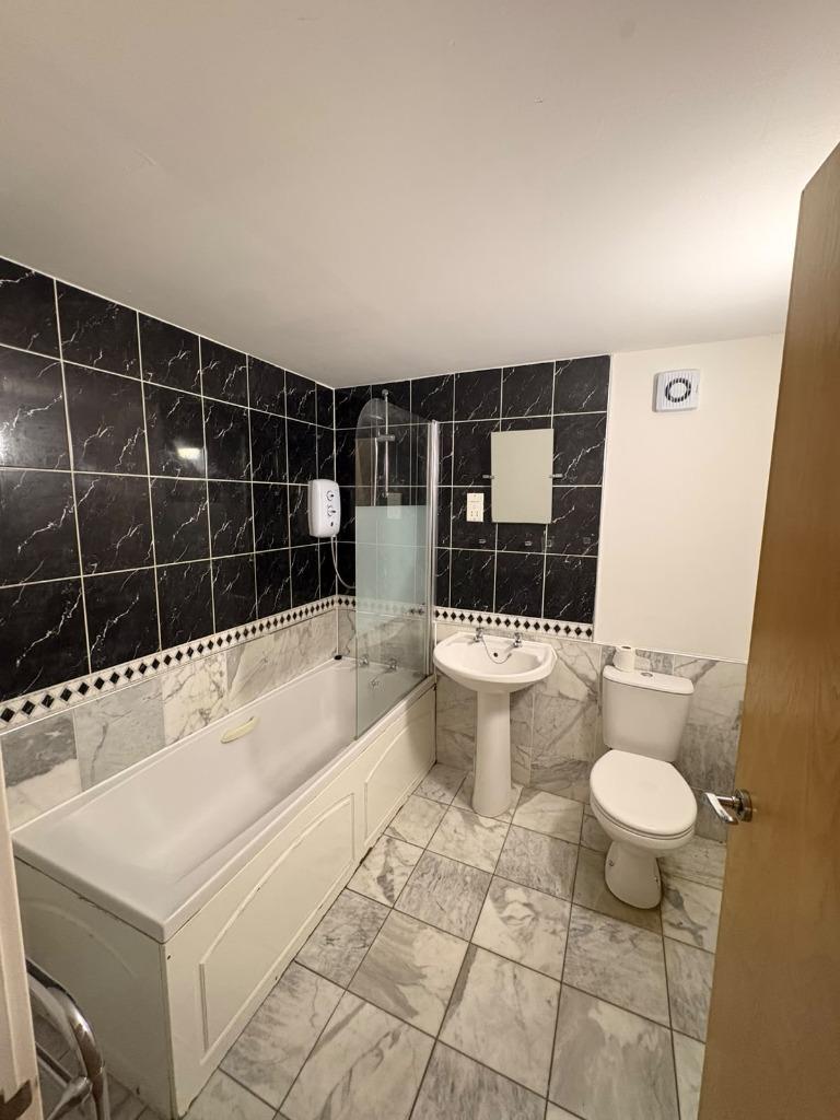 Apartment in Preston, Lancashire - View 3