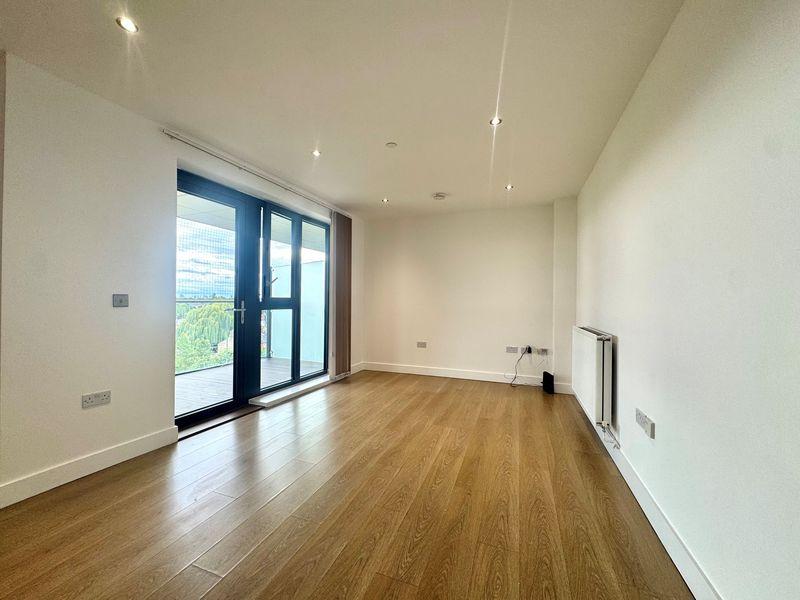 Apartment in London - View 3