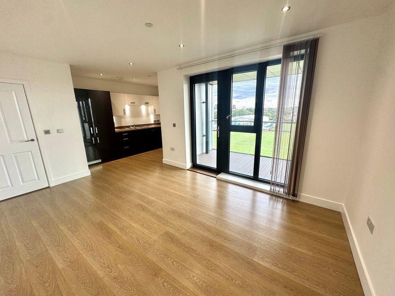Apartment in London - View 4