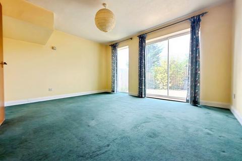 2 bedroom end of terrace house for sale, Camerton Place, Wallsend NE28