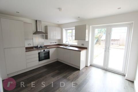 3 bedroom semi-detached house for sale, Keepers Green, Rochdale OL11