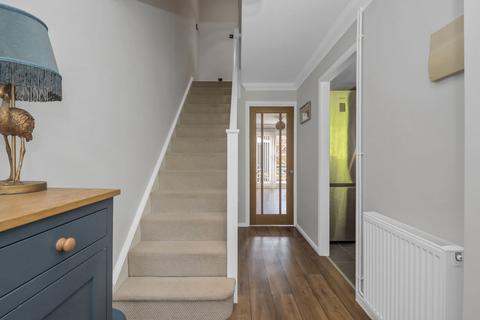 2 bedroom end of terrace house for sale, Appledown Drive, Bury St. Edmunds