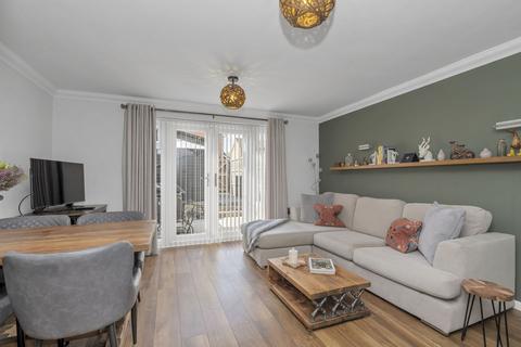 2 bedroom end of terrace house for sale, Appledown Drive, Bury St. Edmunds